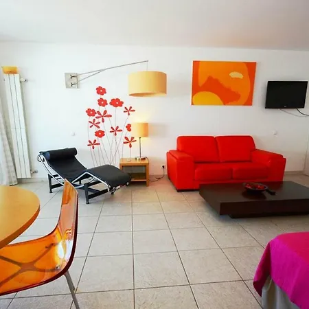 Modern Golden Appartement *